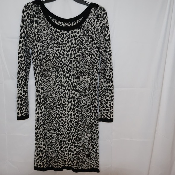 French Connection Dress, Lepard Print figure flattering knit. - Picture 3 of 16